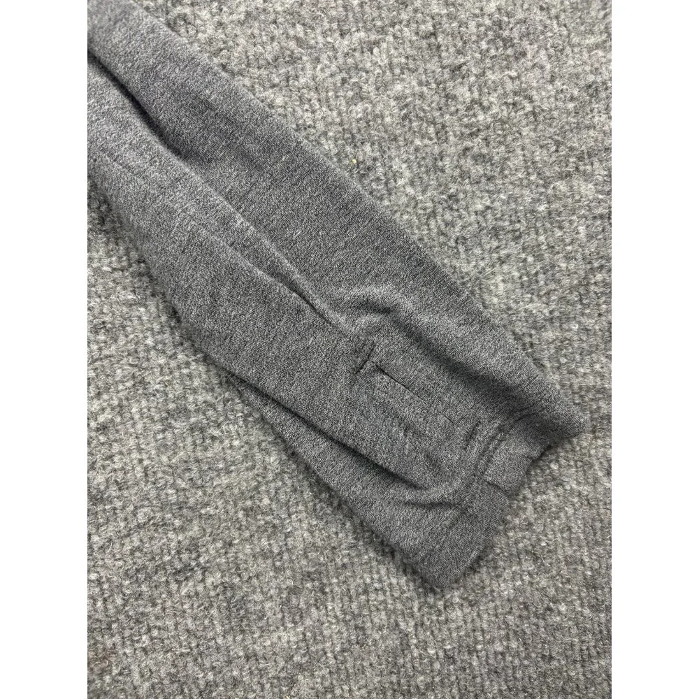 The North Face Pullover Mens Medium Gray Quarter Zip Long Sleeve‎ Thumbholes